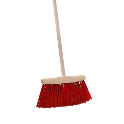 Метла пластиковая с деревянным черенком 