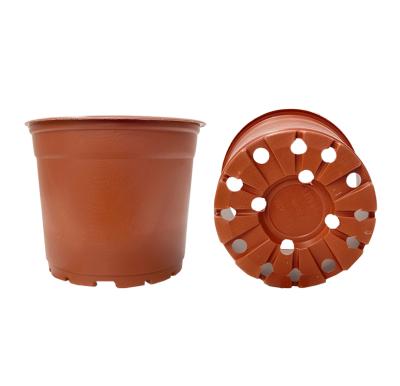 Горшок для рассады круглый формованный 2.3л, ø 17см, высота 13.5см.