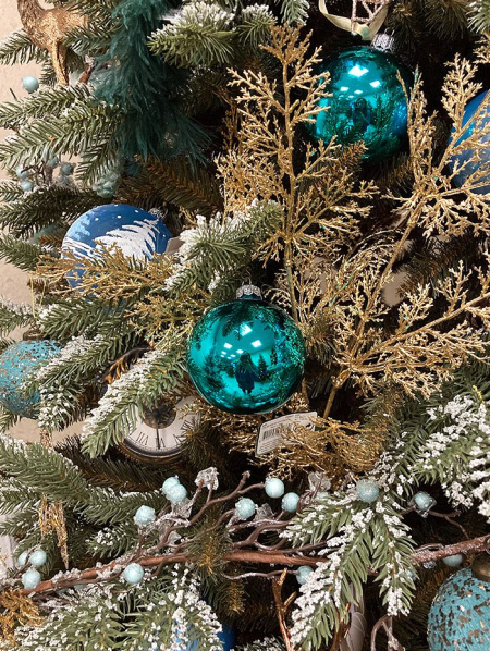 Елка "Квебек"