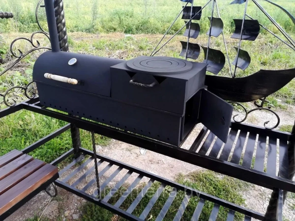 Кованый мангал-беседка с крышей "Фрегат"