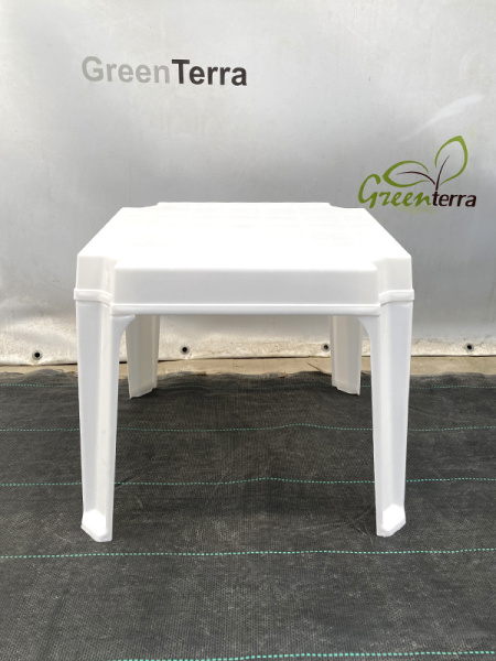 Комплект пластиковый столик и лежак