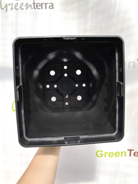 Высокий горшок для роз 11л, 23*23*30 см