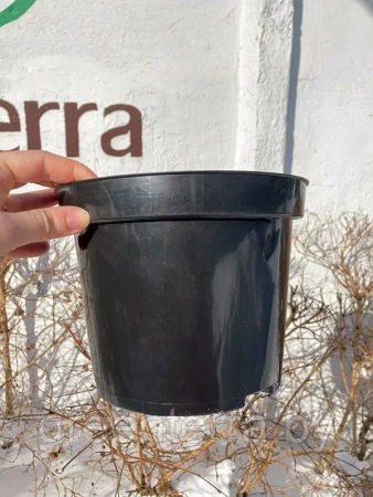 Горшок круглый литой 3л, ø 19см, высота 15см