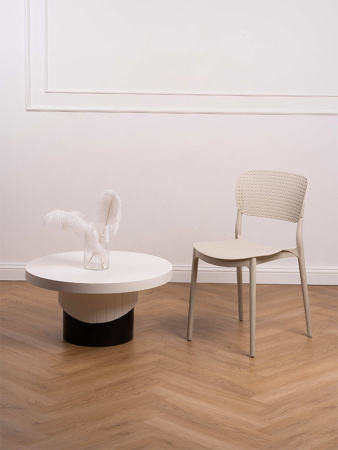 Стул ESKA бежевый