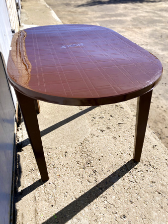 Стол овальный пластмассовый [130-0021]