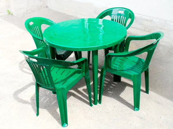 Набор мебели садовой "Комфорт-5" (с круглым столом) "Комфорт-5" (с круглым столом) - набор садовой мебели из пластика