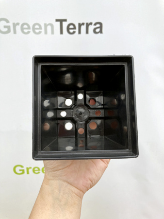 Горшок для рассады квадратный литой 0.5 л, 9*9*10 см.