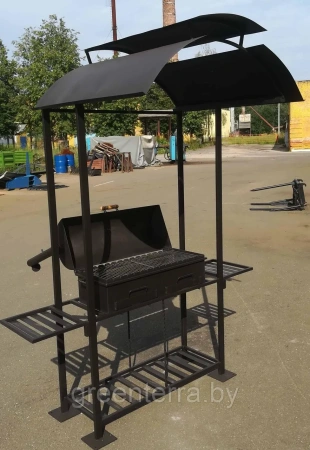 Кованый мангал с крышей "Кастель"