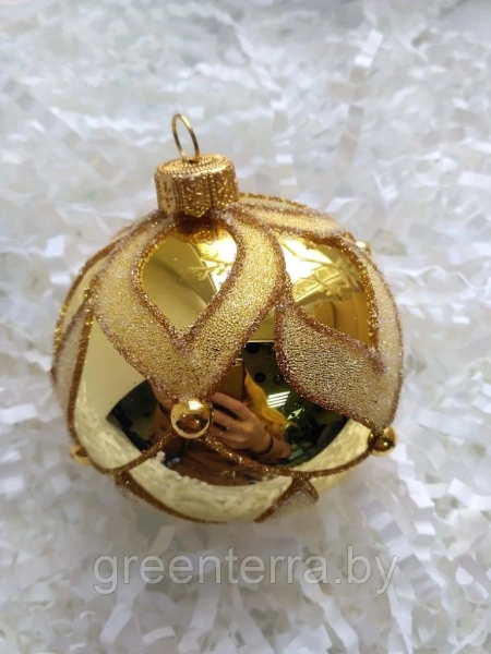 Шар елочный стекл. "Лилия" золото 8см Шар елочный стекл. "Лилия" золото 8см