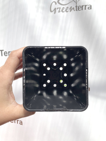 Высокий горшок для роз 0.8л, 9*9*14см.