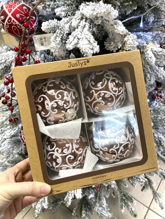 Шар пластиковый декорированный