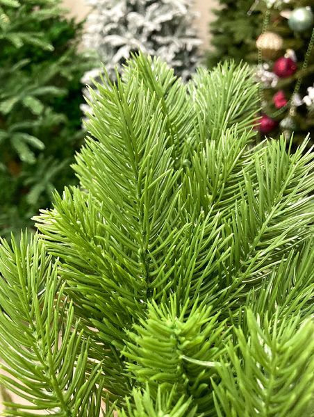 Гирлянда еловая литая [CER2030228775]