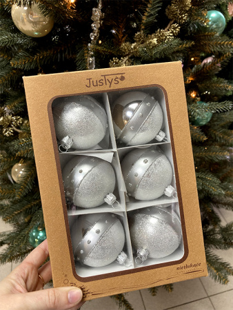 Шар пластиковый декорированный