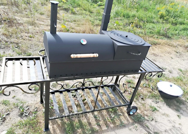 Кованый мангал (гриль, барбекю и очаг) "Камелот"