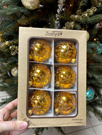 Шар пластиковый декорированный