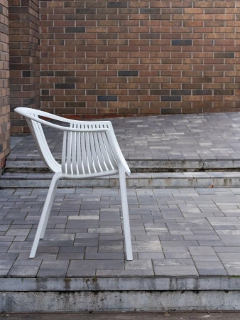 Стул ESCALATE белый