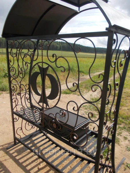 Кованый мангал с крышей "Иф"