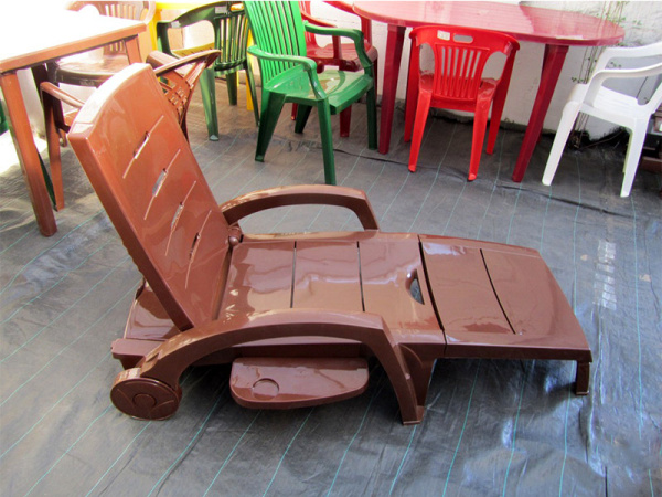 Шезлонг-лежак складной на колесах [150-0008]