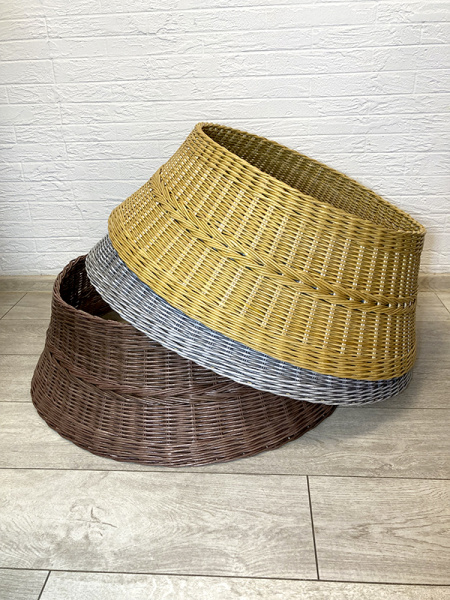 Корзина 75см плетёная под ёлку, разные цвета Корзина 75см плетёная под ёлку, разные цвета