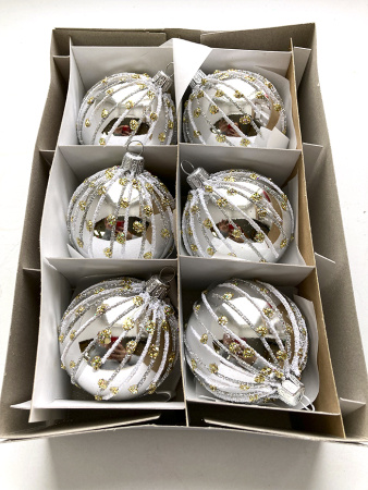 Шар пластиковый декорированный