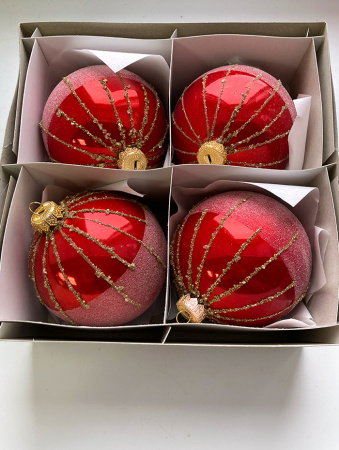 Набор шаров пластик. декор №10 разные цвета, 6см / 8см / 10см Шар пластиковый декорированный