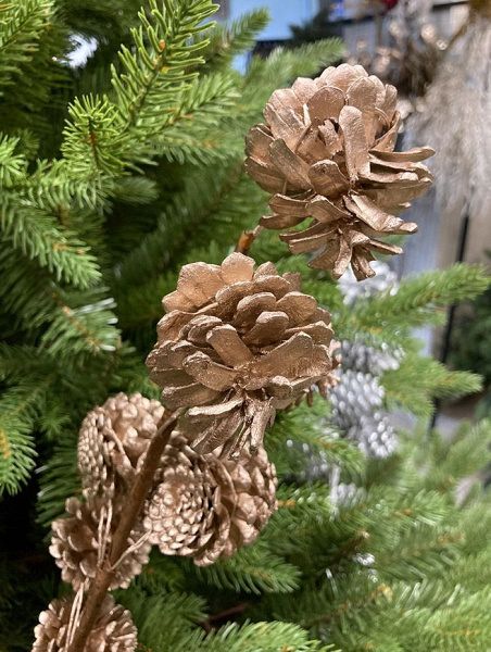 Ветка новогодняя "Ветка с шишками" [680913]