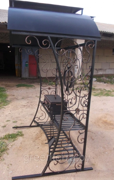 Кованый мангал с крышей "Иф"