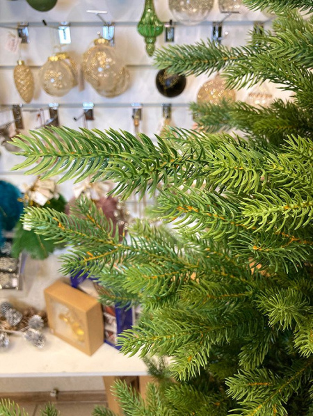 Елка "Ванкувер"