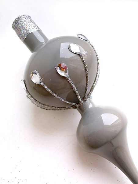 Стеклянная верхушка "Графит с камнями" Верхушка стеклянная на елку, декорированная "Графит с камнями"