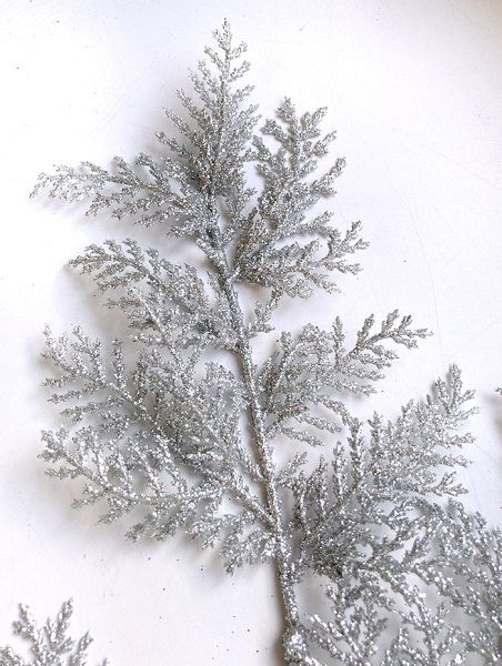 Украшение елочное "Ветка туи" 42см 