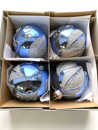 Набор шаров пластик. декор №11 разные цвета, 6см / 8см / 10см Шар пластиковый декорированный