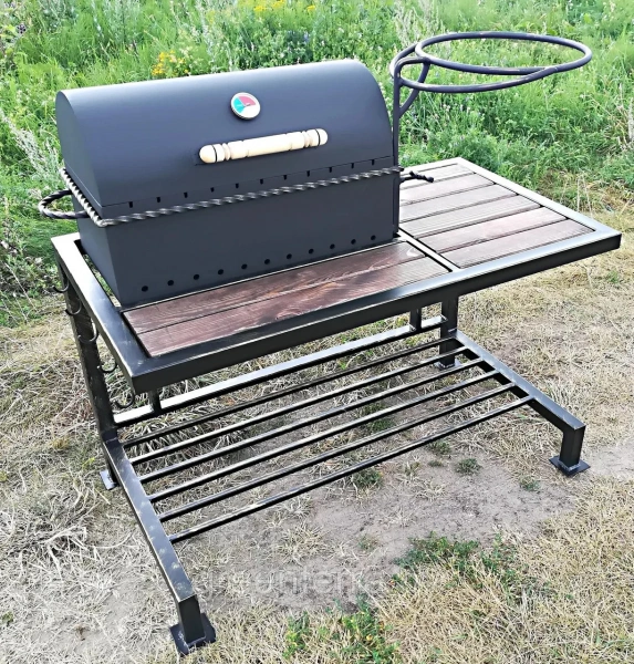 Кованый мангал (гриль, барбекю, очаг) "Рига"