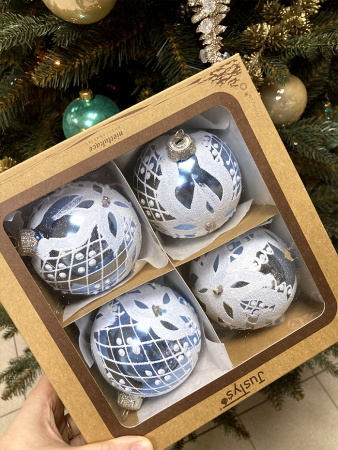 Набор шаров пластик. декор №7 разные цвета, 6см /  8см / 10см Шар пластиковый декорированный