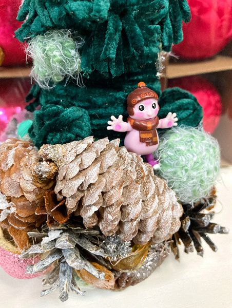 Декоративная ёлка "Лунтик"