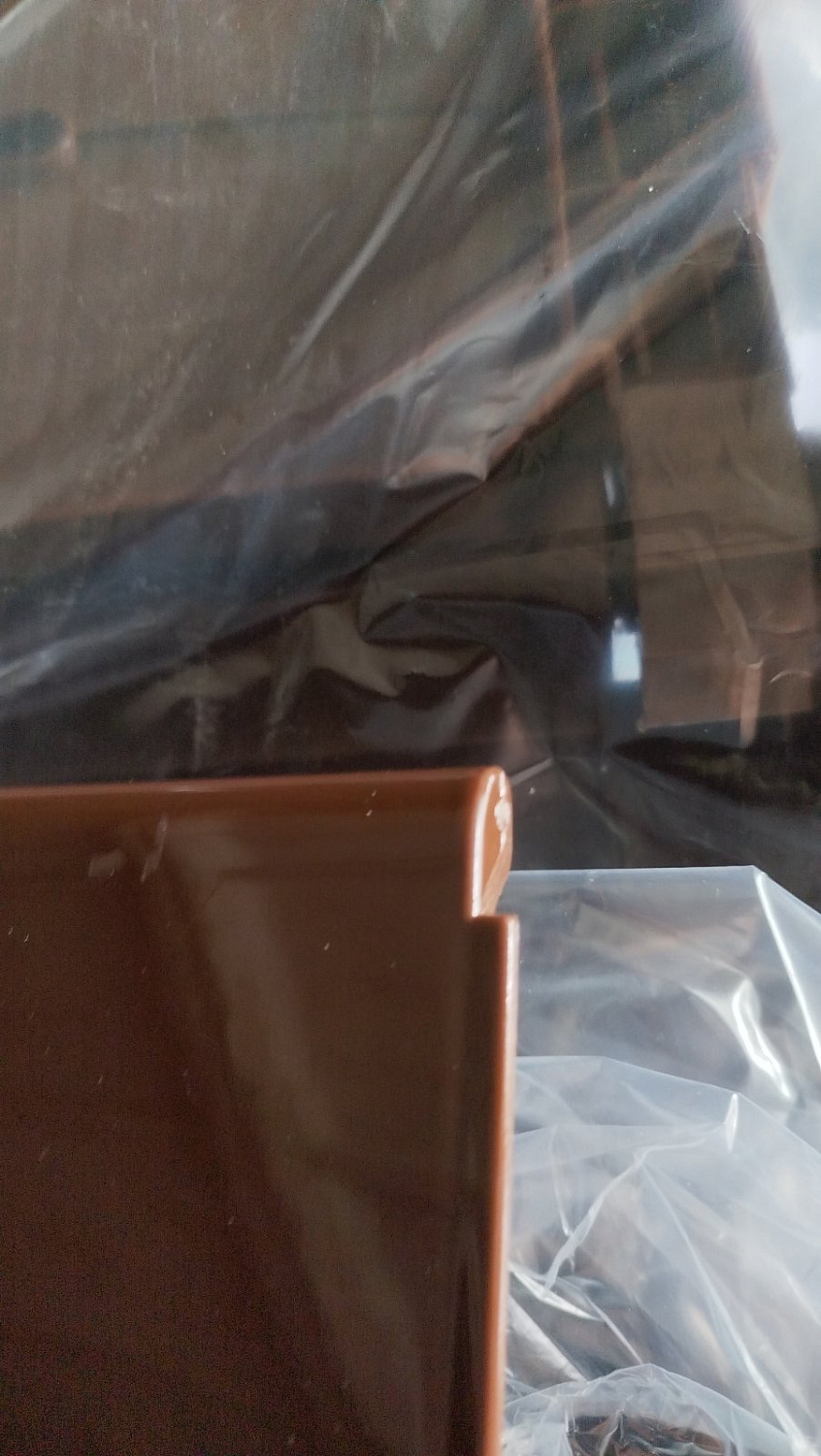 Шезлонг-лежак складной на колесах, цвет шоколадный [150-0008] (уценка)