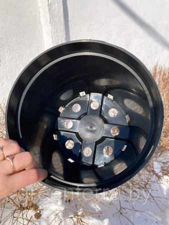 Горшок круглый литой 5л, ø 22см, высота 18см