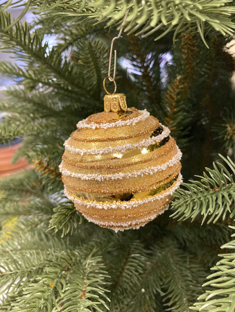 Шар пластиковый декорированный