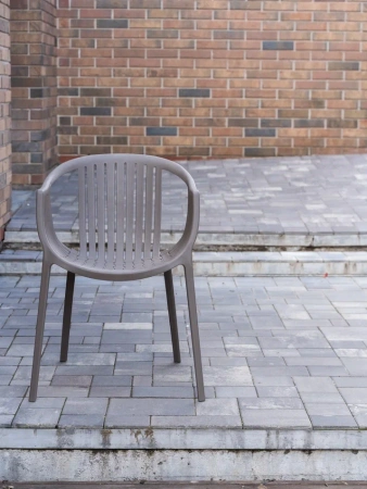 Стул ESCALATE капучино