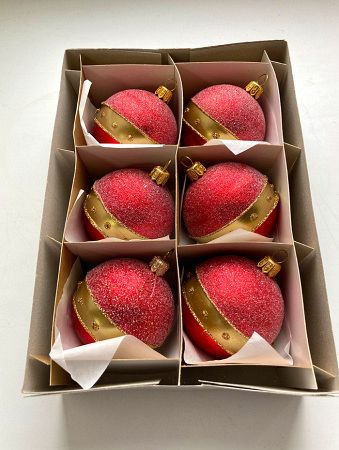 Шар пластиковый декорированный