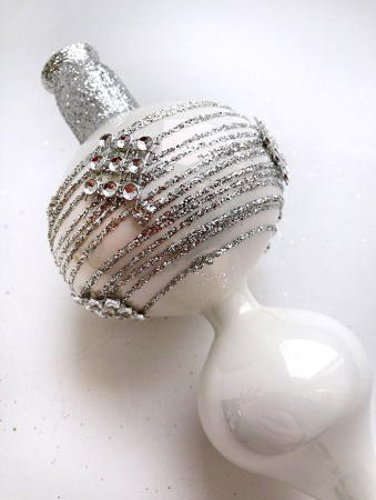 Верхушка стеклянная на елку, декорированная