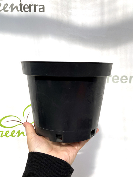 Горшок для рассады круглый литой 2.5л, ø18см, высота 14.5см.