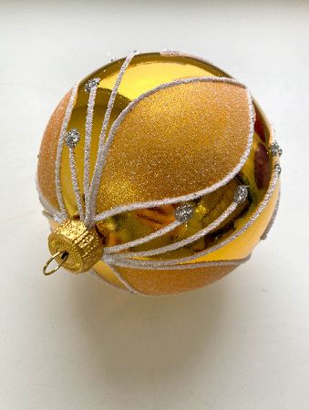 Набор шаров пластик. декор №5 разные цвета, 6см / 8см / 10см Шар пластиковый декорированный