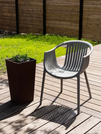 Стул ESCALATE серый