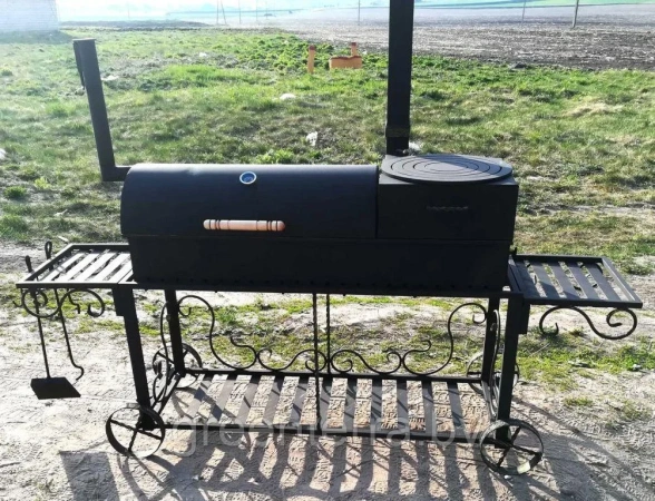 Кованый мангал (гриль, барбекю, очаг, коптильня) "Монреаль"
