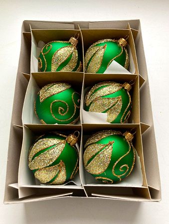 Набор шаров пластик. декор №11 разные цвета, 6см / 8см / 10см Шар пластиковый декорированный