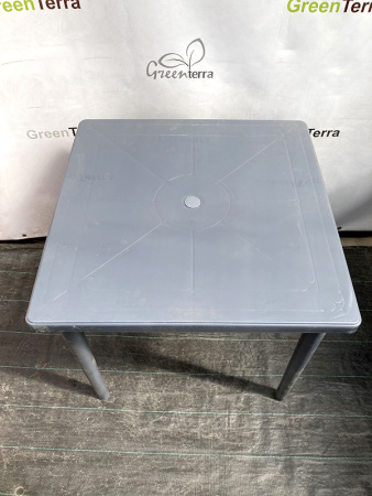 Пластиковый стол "Виктория" квадратный