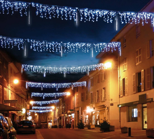 Комплект новогоднего освещения "Тающие сосульки мишура"