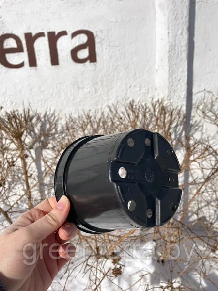 Горшок для рассады круглый литой 0.7л, ø12см, высота 9см.