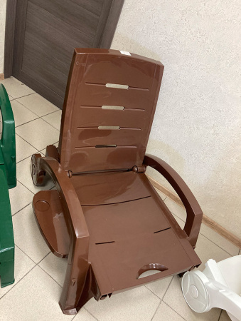 Шезлонг-лежак складной на колесах [150-0008]