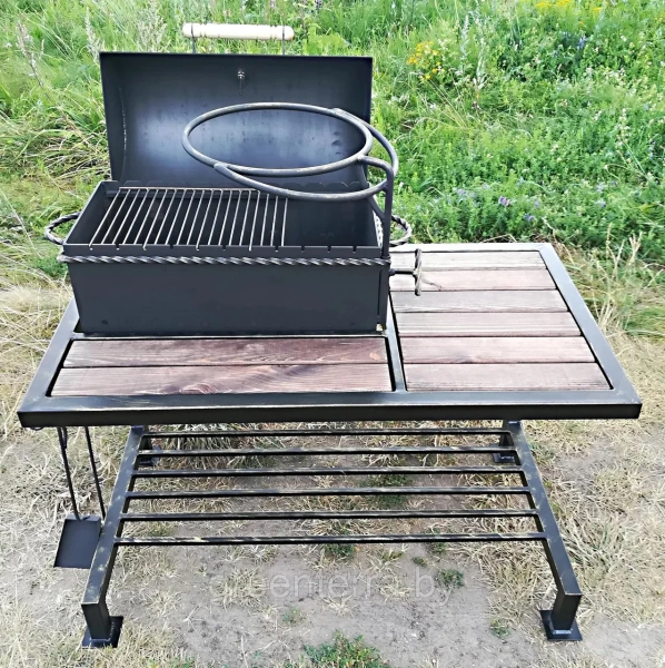 Кованый мангал (гриль, барбекю, очаг) "Рига"